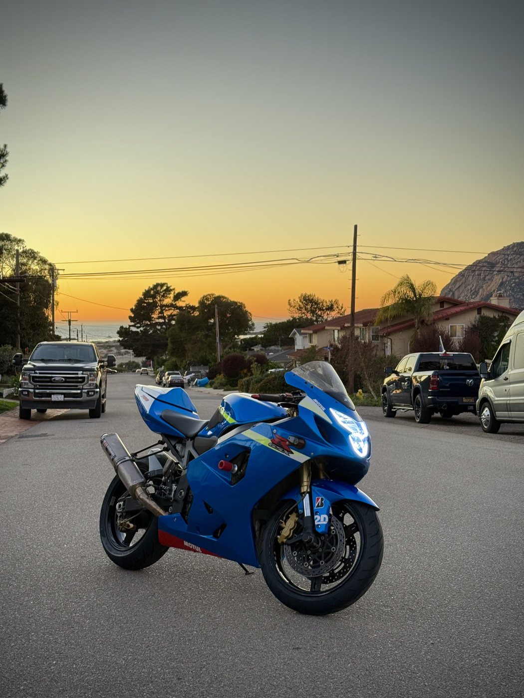SLOMOTOS-owned Suzuki GSXR at sunset